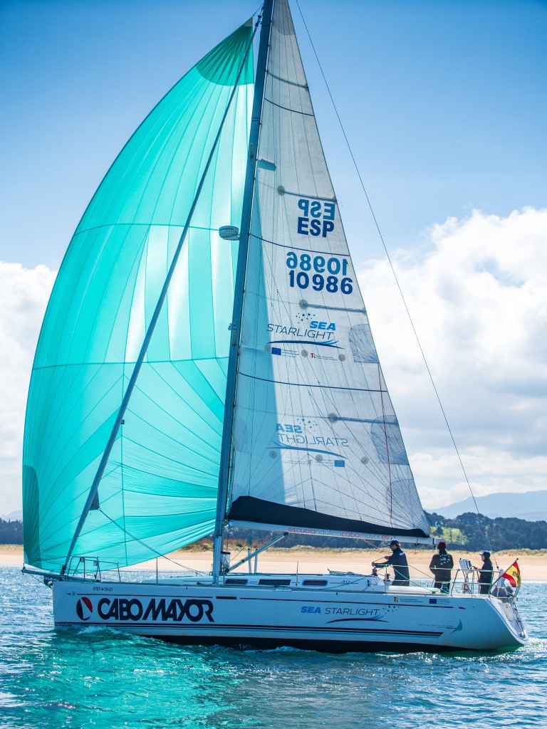 Sea Starlight Cantabria, paseos en velero Santander, paseo nocturno en barco, ver estrellas, astronomía, navegación, escuela náutica Cabo Mayor